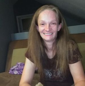 Meet your Posher, Angie